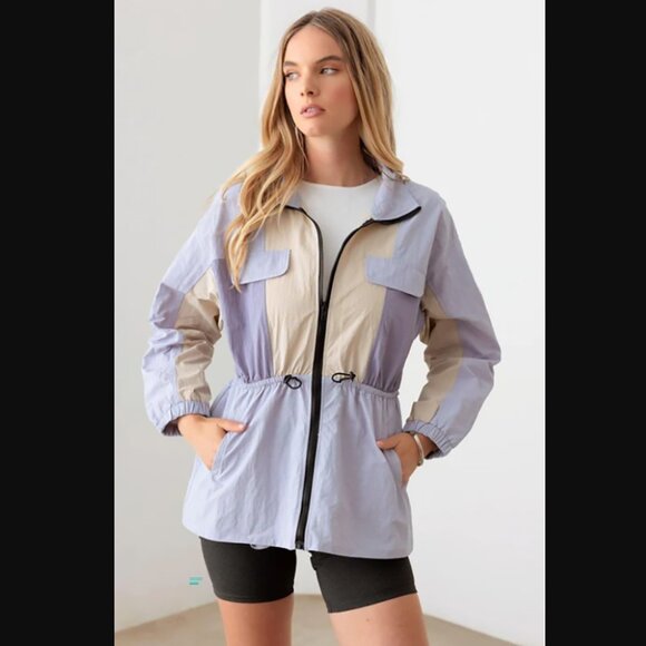 NWT Le Lis Lavender Color Block Windbreaker Jacket, Collar, Drawstring, Pockets - Picture 1 of 6